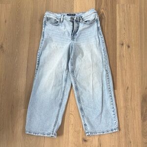 Calvin Klein Relaxed Wide Leg Ankle Jeans – Blue Denim Size 26